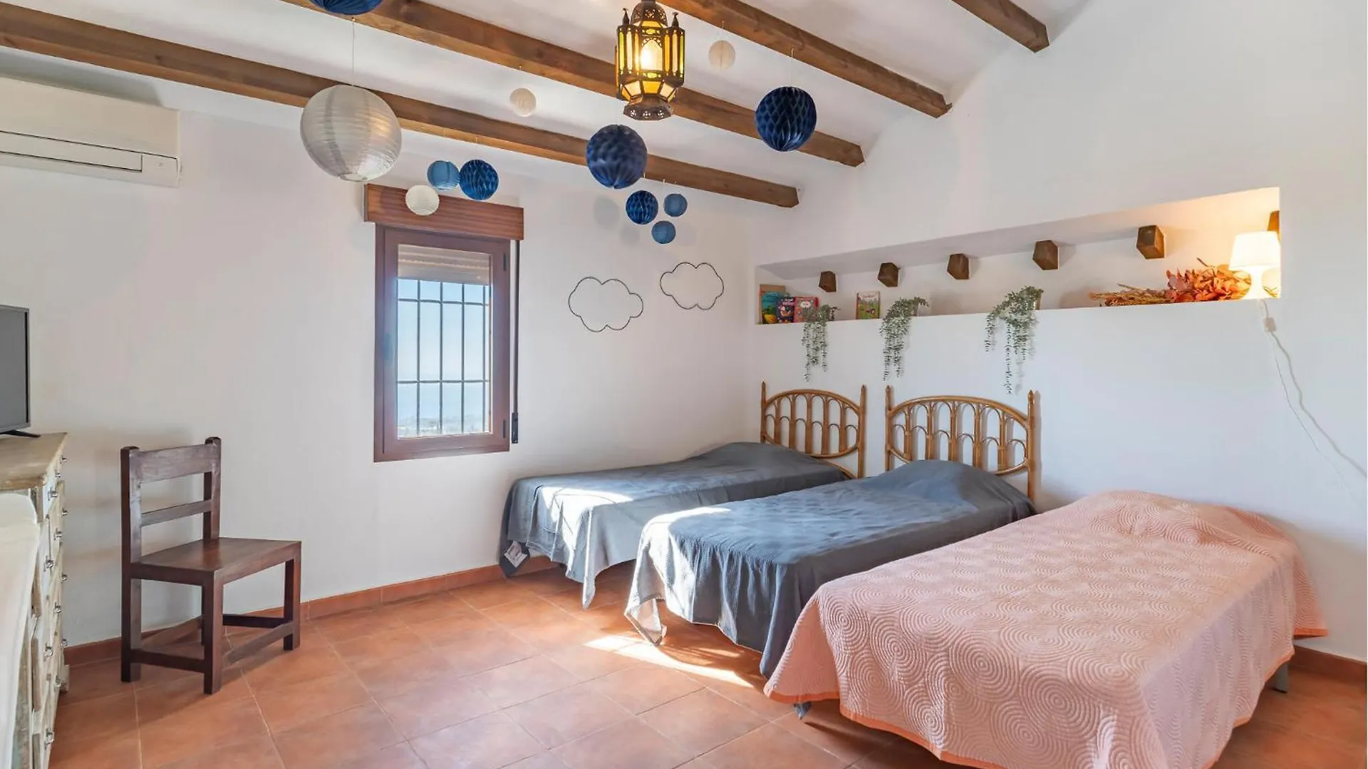 3 Bedroom Stunning Home In Algarrobo 0*,  Spain